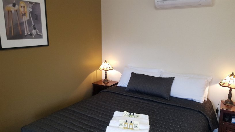 Daylesford Central Motor Inn