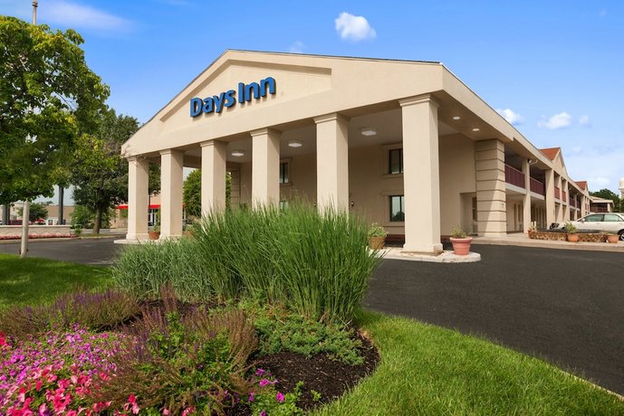 Days Inn by Wyndham Wilmington Newark