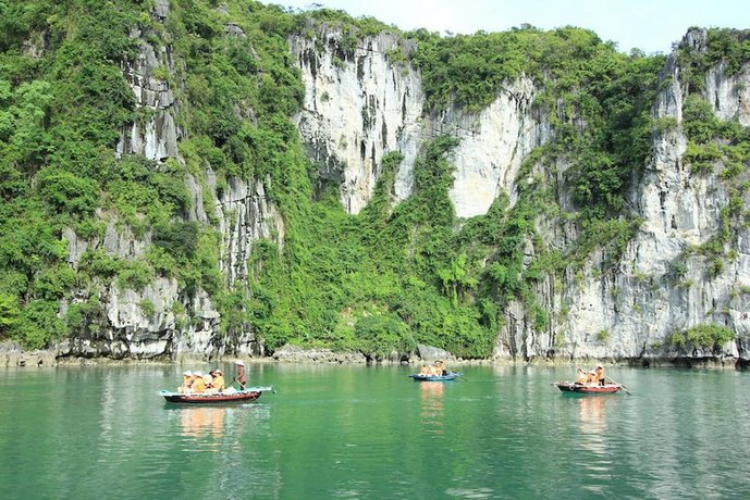 Majestic Halong Cruise