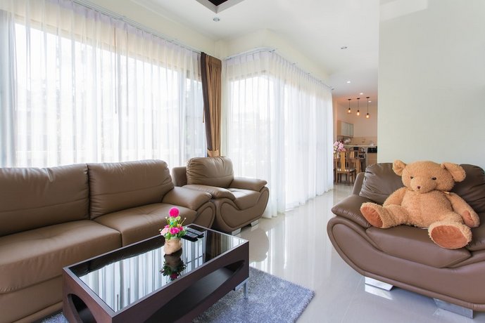 PB Pool Villa