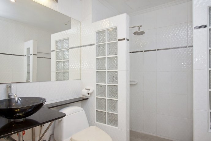 Argyle Apartments Pattaya Compare Deals - 