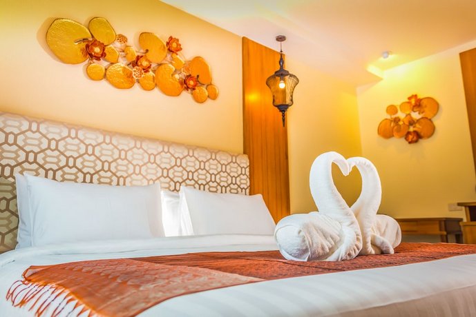 The Signature Hotel @ Thapae