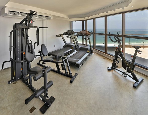 Arena Leme Hotel
