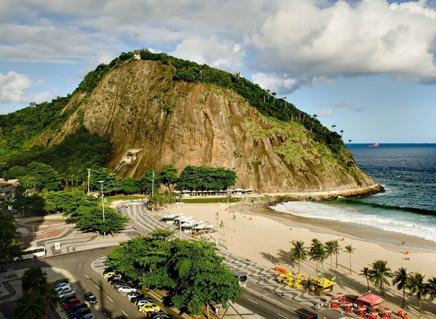 Arena Leme Hotel