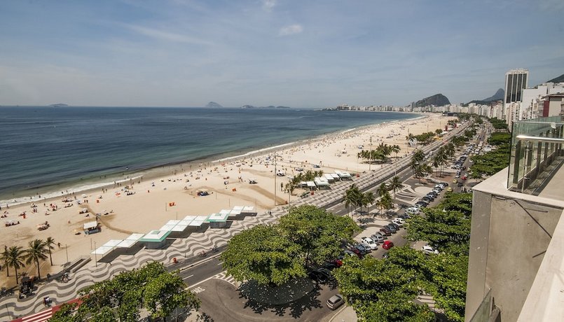 Arena Leme Hotel