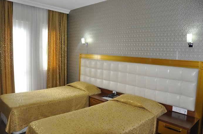 Kayalar Hotel