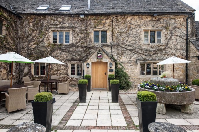 The Slaughters Country Inn