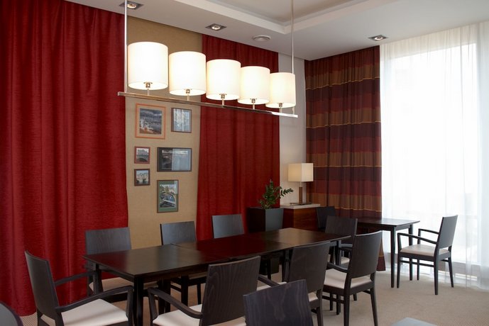 Отель Staybridge Suites St. Petersburg