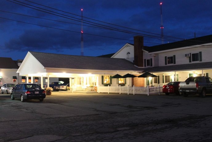 Maine Woods Inn