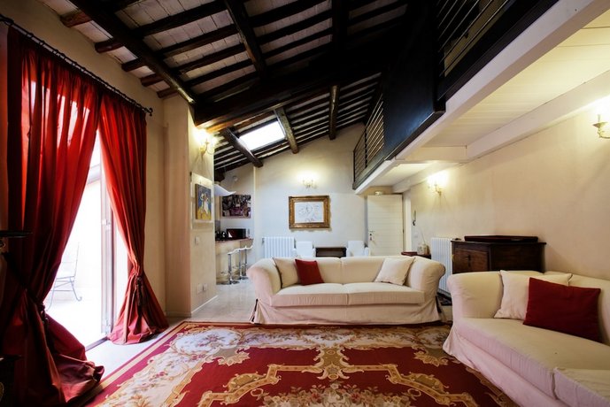 LM Suites Spagna