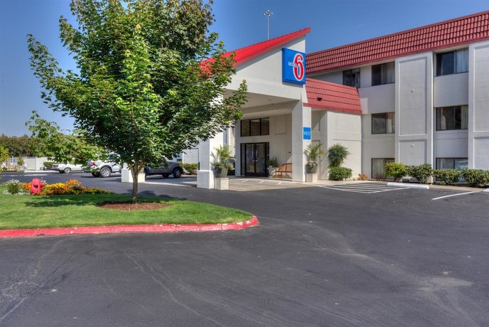 Motel 6 Portland - Tigard West