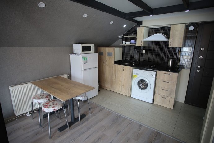 ArtIst Rooms Suites