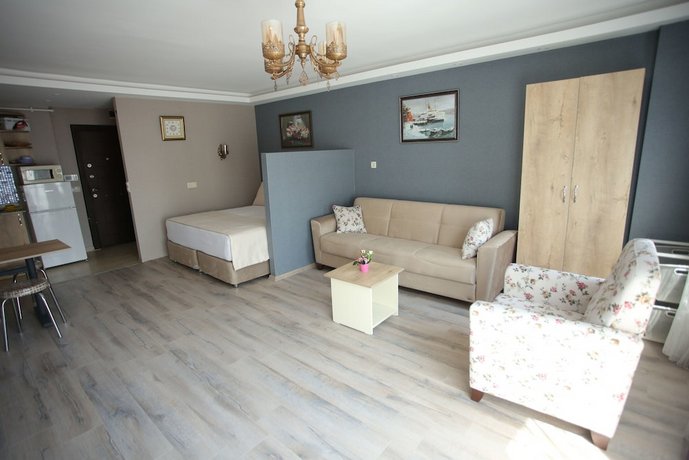 ArtIst Rooms Suites