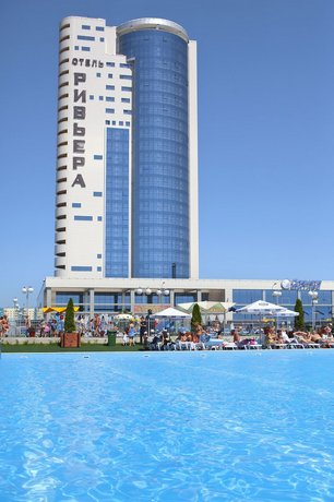 Riviera Hotel