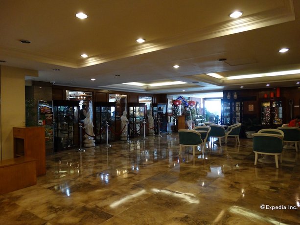 Aloha Hotel