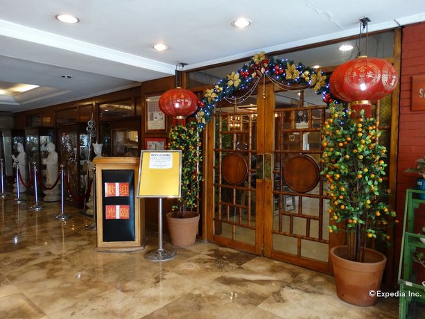 Aloha Hotel
