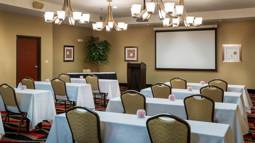 Holiday Inn Oklahoma City Airport