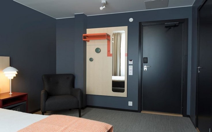 First Hotel Central