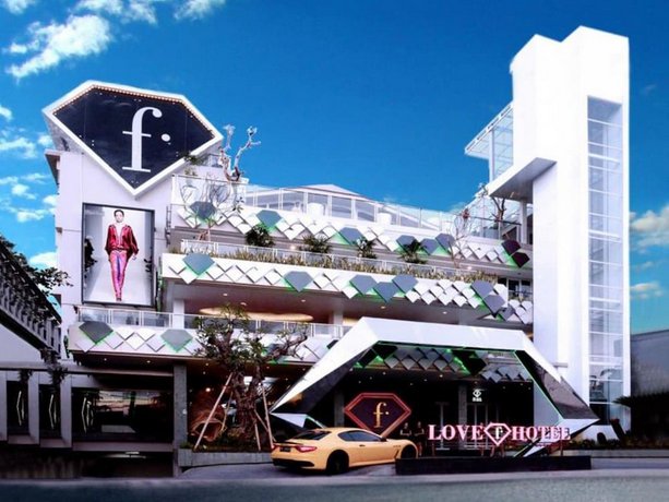 Fashion Hotel Legian
