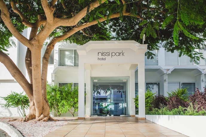 Nissi Park Hotel
