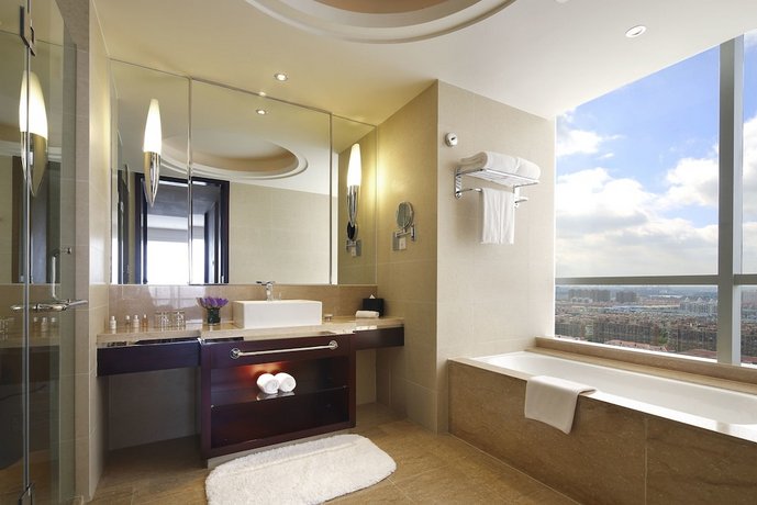 The QUBE Hotel Shanghai - Pudong International Airport