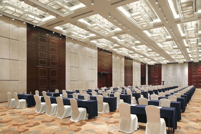 The QUBE Hotel Shanghai - Pudong International Airport