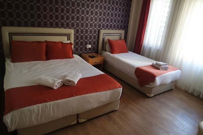 Reydel Hotel