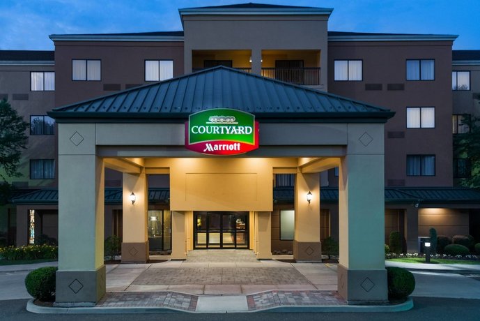 Courtyard by Marriott Danbury