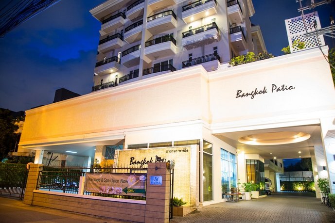 Patio Luxury Suites