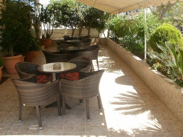Athinaiko Hotel