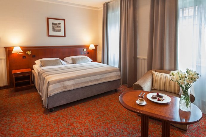 Adria Hotel Prague