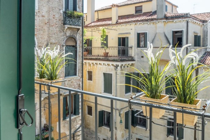 Rialto Project Apartments