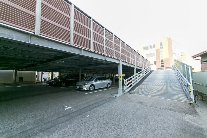 Plaza Hotel Toyota