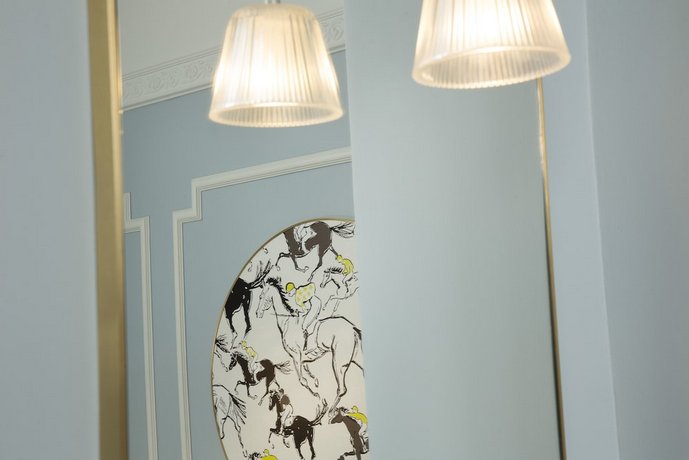 Hotel Pastel Paris