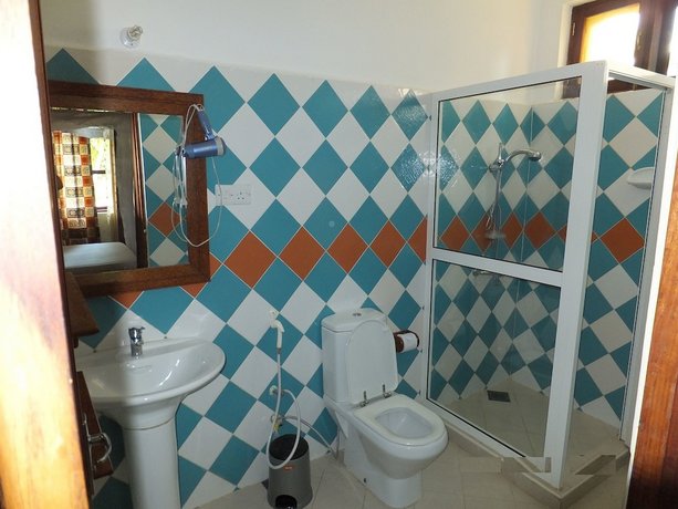Mnarani Beach Cottages