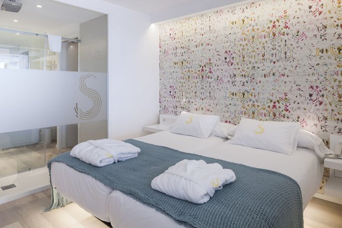 Sud Ibiza Suites