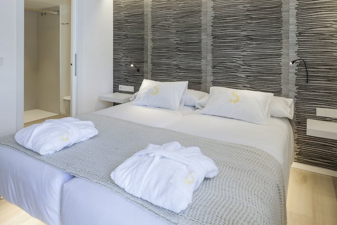 Sud Ibiza Suites