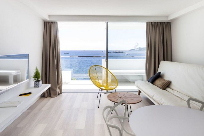 Sud Ibiza Suites