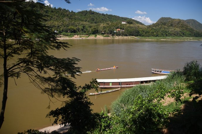Lan Kham Riverside