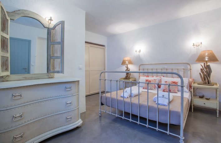 Aelia Hospitality Paros