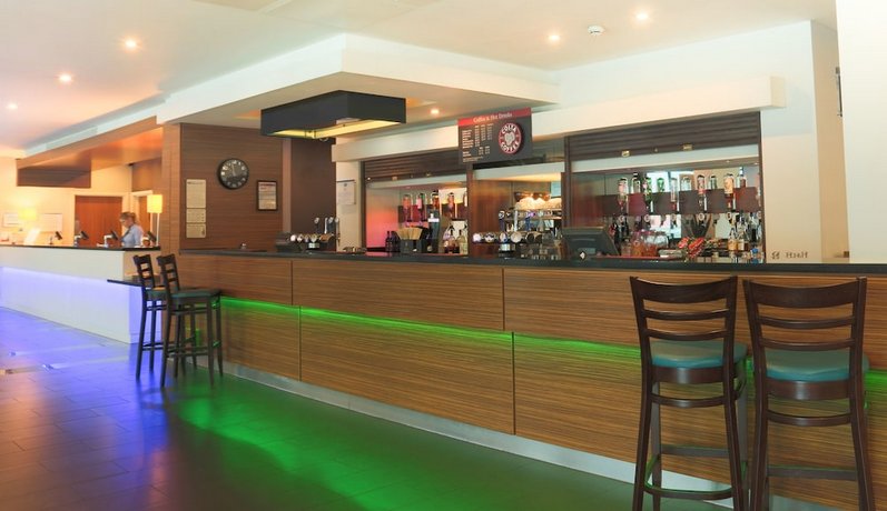 Holiday Inn Express London Heathrow T5