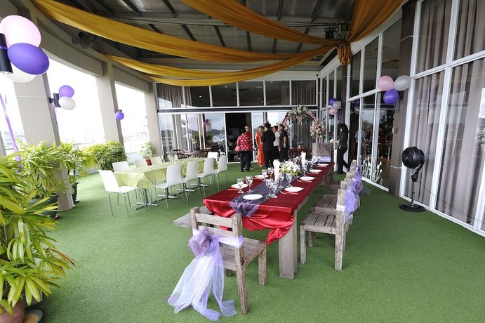 The LimeTree Hotel Kuching