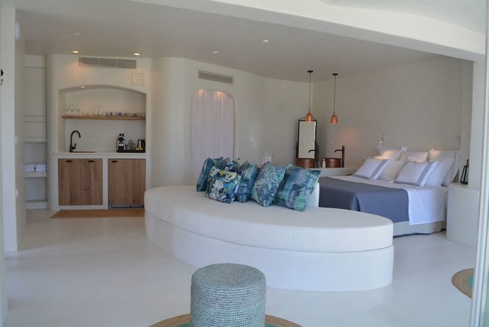 Calypso Villas