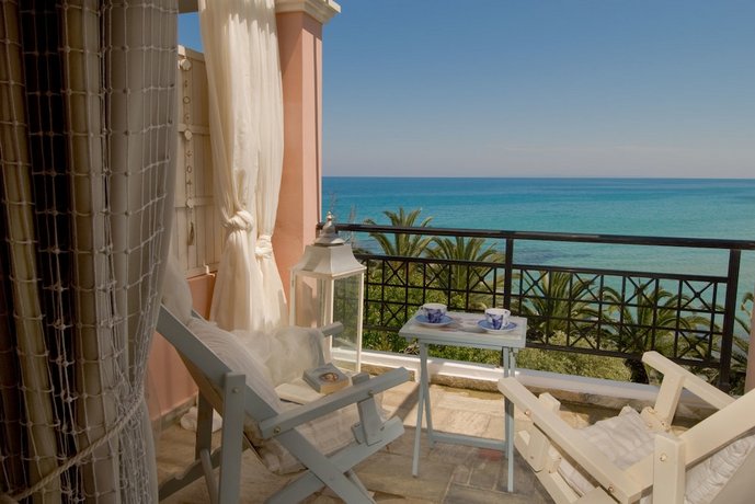 Calypso Villas