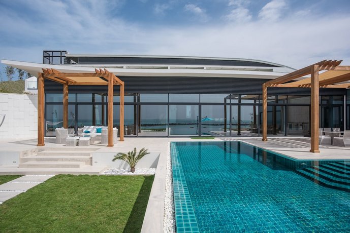 Zaya Nurai Island Resort