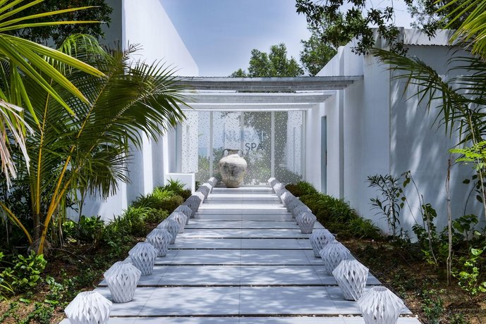 Zaya Nurai Island Resort