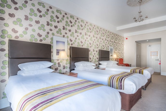 Queens Hotel & Spa