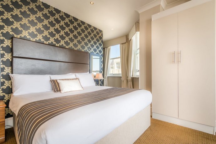 Queens Hotel & Spa