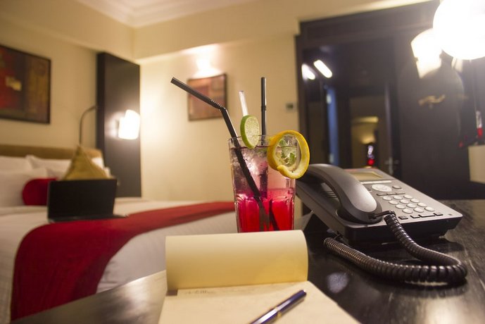 Sterling's Mac Hotel
