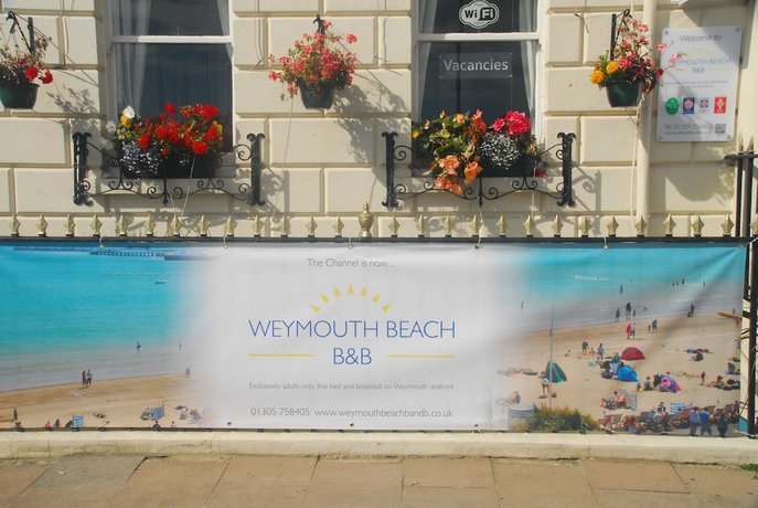 Weymouth Beach B&B - Adult Only